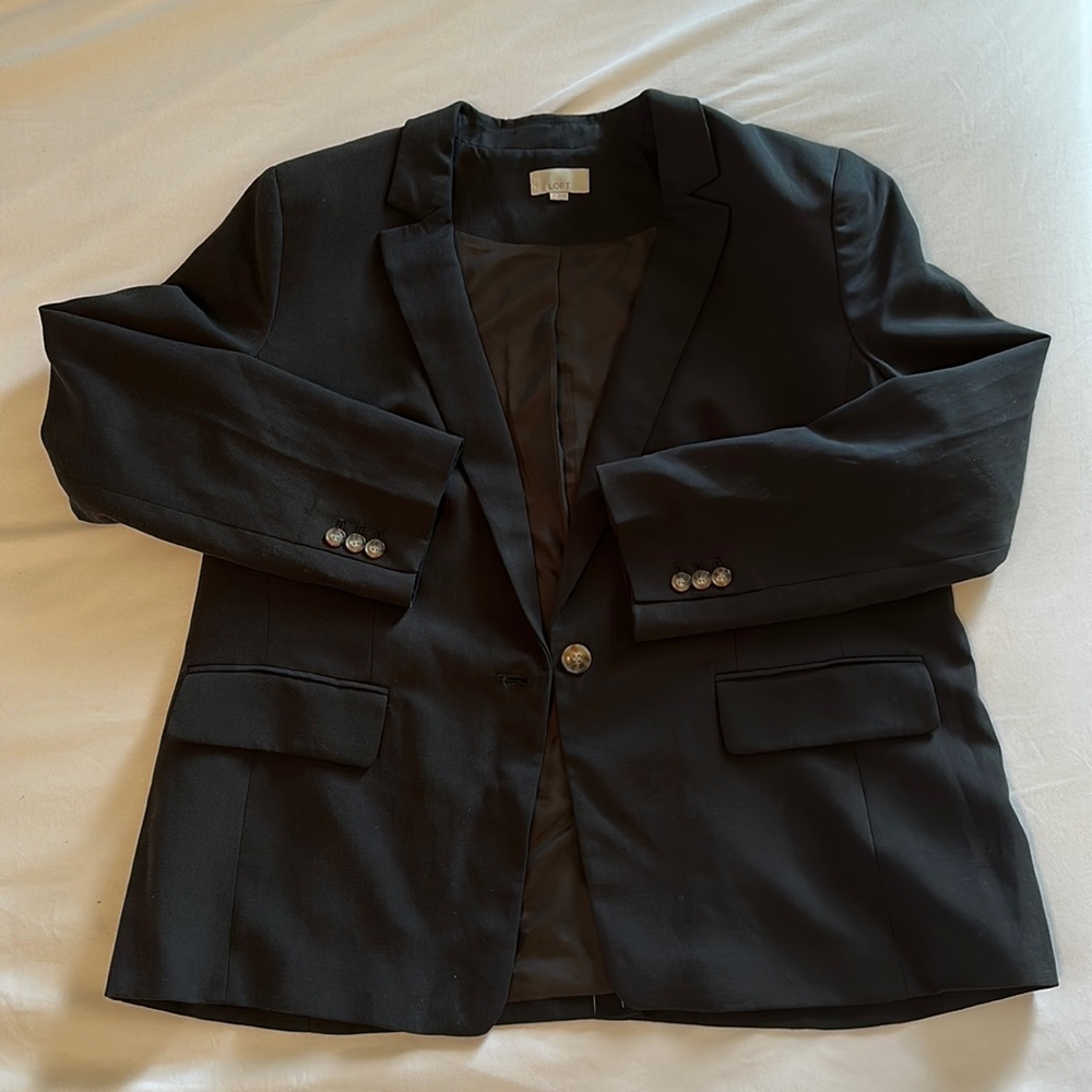 Loft black blazer size 18 never worn